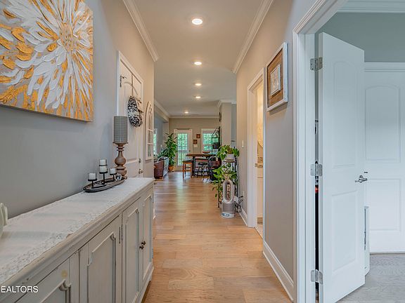 3rd image of 3225 Oakwood Hills Ln