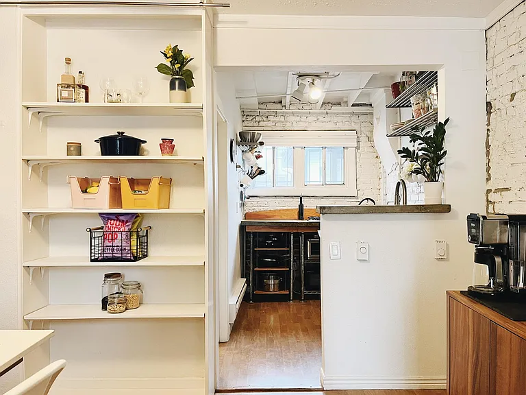1059 N Emerson St #C — Photo 2