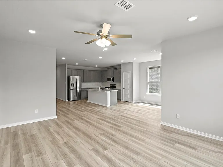 1515 Bridlepath Trl — Photo 7