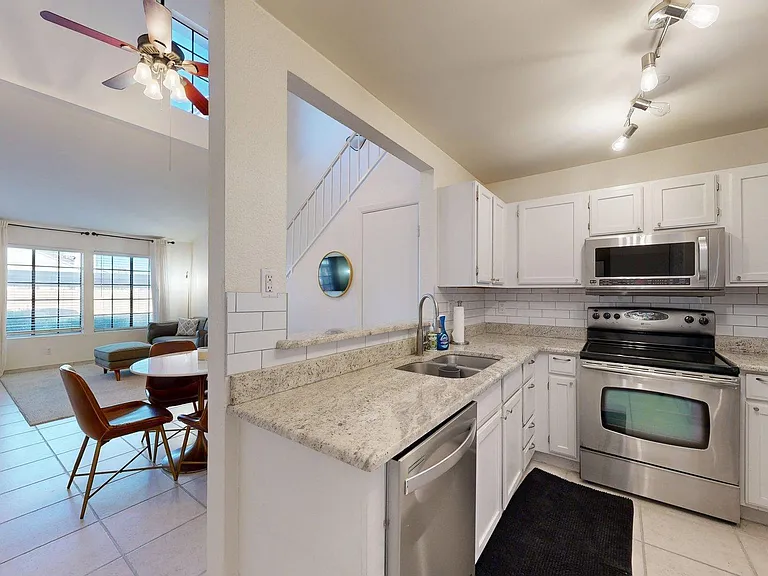 8625 E Belleview Pl #1104 — Photo 4
