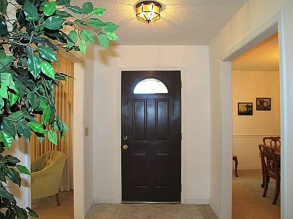 2nd image of 1060 Birchwood Dr