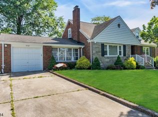 2506 Orchard Ter, Linden, NJ 07036