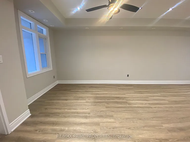2929 Bur Oak Ave #MAIN — Photo 10