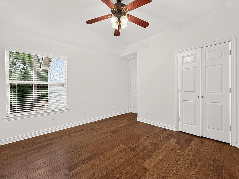 18 Petal Park Pl — Photo 32