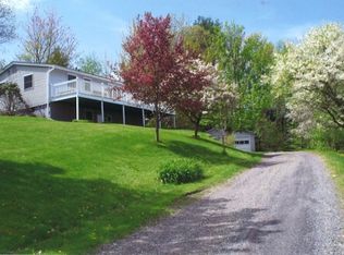 54 Dave Culvers Rd, Waterbury, VT 05676