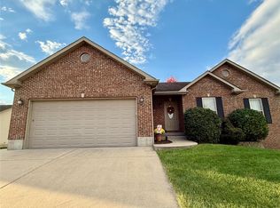 2908 Thoroughbred Dr, Washington, MO 63090