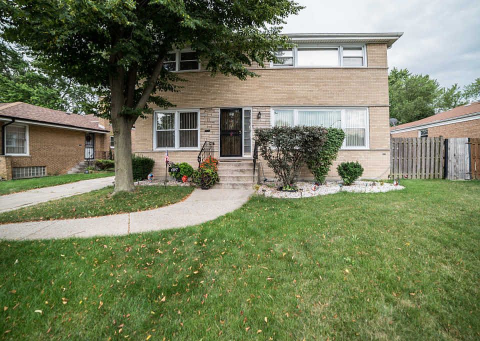 1st image of 1017 E 161st St