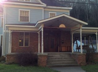 37 Maple Ave, Cameron, WV 26033