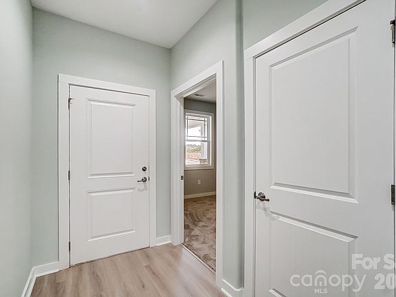 3rd image of 2866 15th Avenue Pl SE