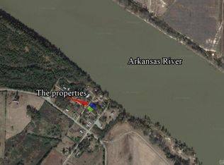 Hickory St, Ozark, AR 72949