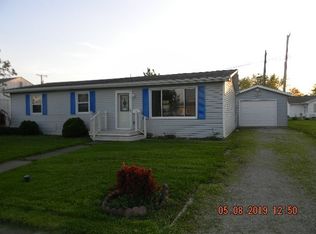 1027 Lewis St, Decatur, IN 46733