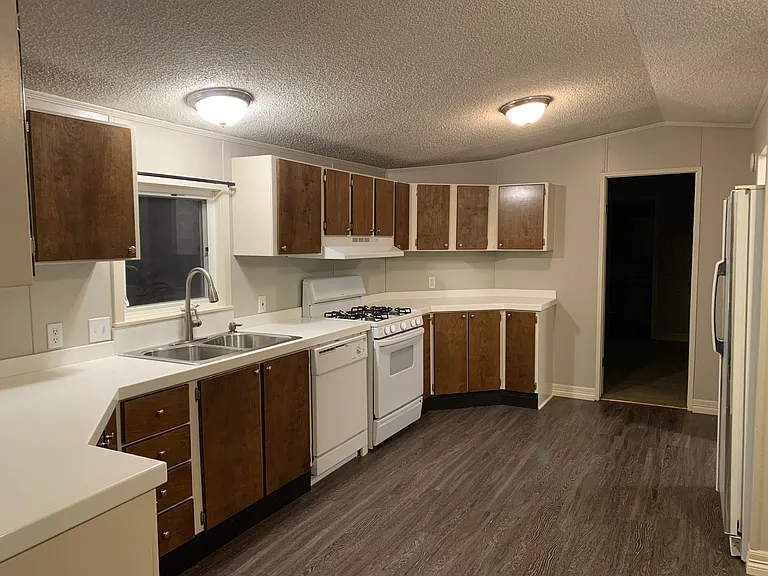 3115 S Meridian Rd — Photo 9