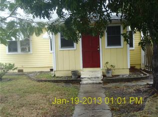 915 N D St, Lake Worth, FL 33460