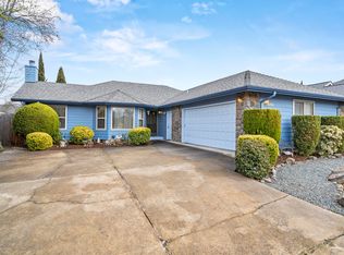 550 Creel Rd, Talent, OR 97540