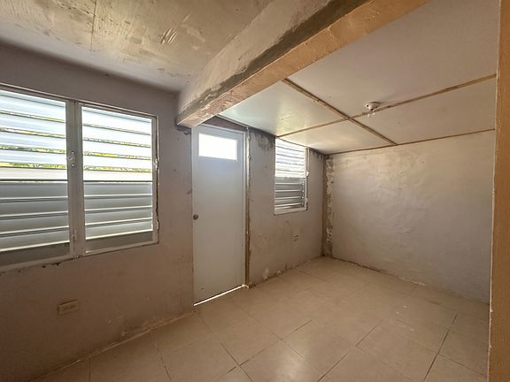 5th image of Sector Campo Alegre #227