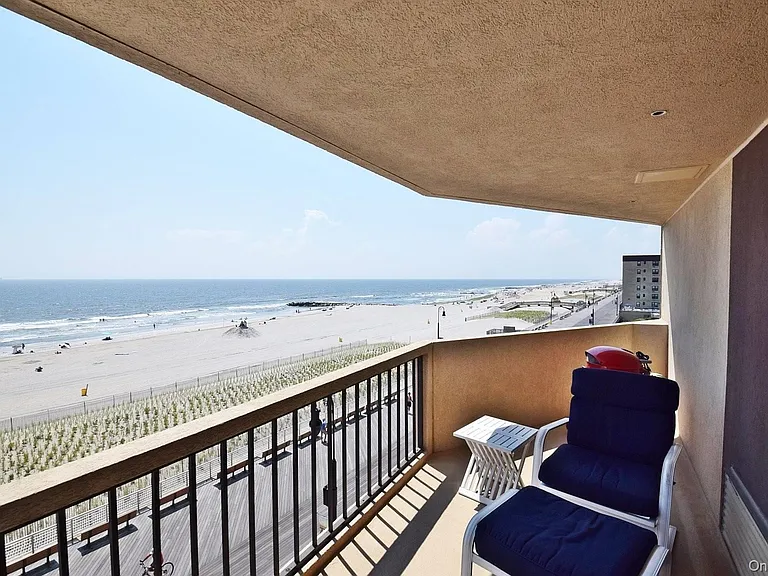 360 Shore Rd #5E — Photo 8