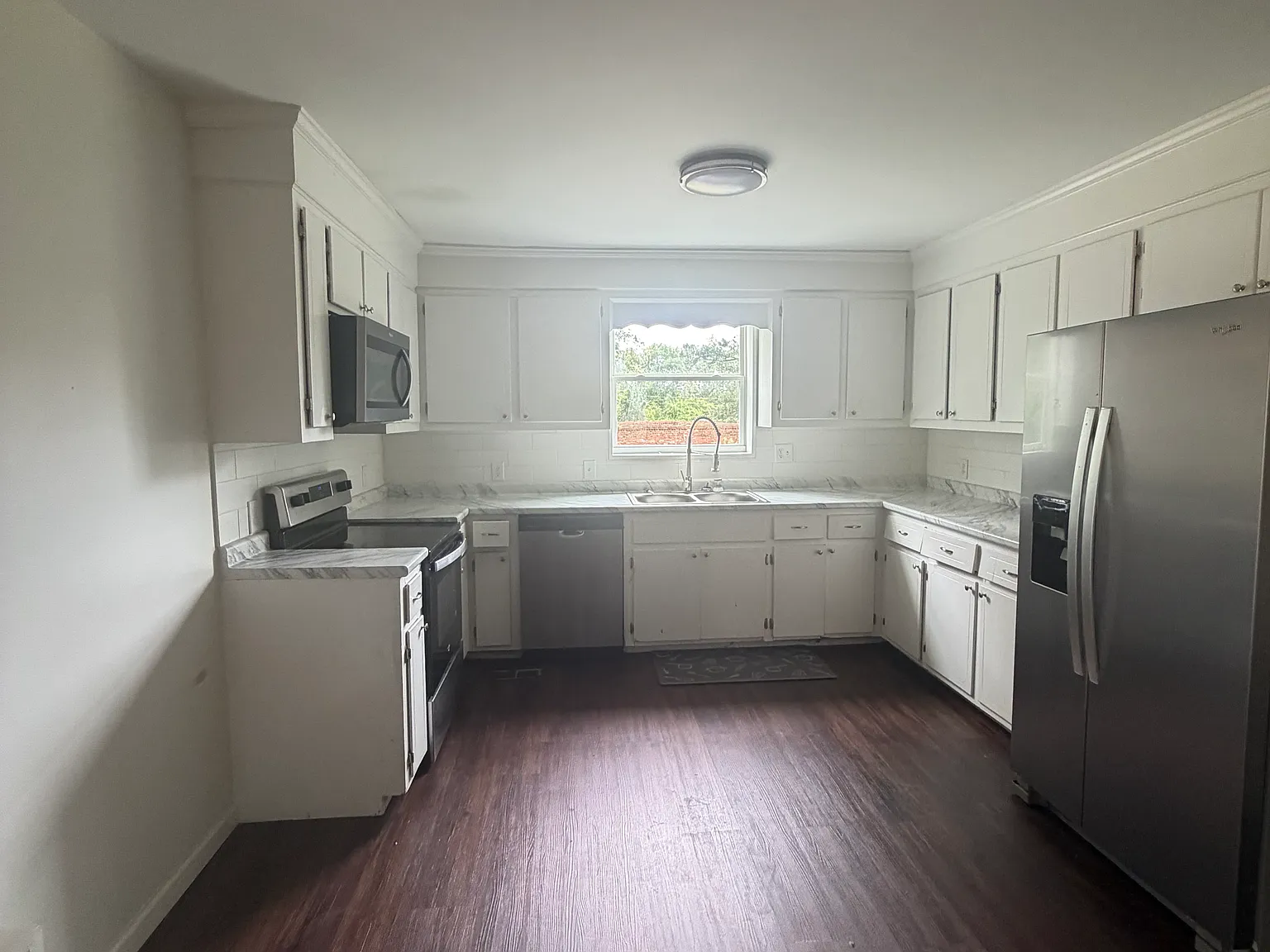 4 bed, 1680 sqft, $1,700 — Photo 4