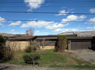 216 Chatham Hill Rd, Wenatchee, WA 98801