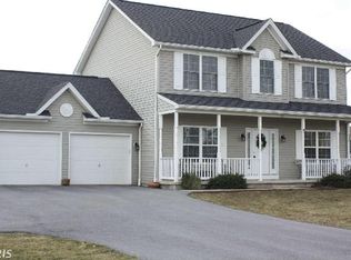 240 Breckinridge Dr, Martinsburg, WV 25403