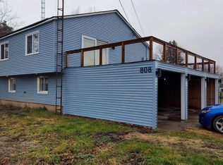 808 Lotus Dr, Erie, MI 48133