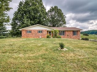 24166 Walden Rd, Abingdon, VA 24210