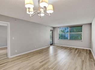 4025 N Federal Hwy APT 113B, Oakland Park, FL 33308