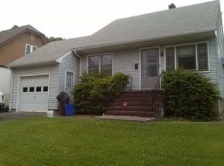 17 N 15th St, Hawthorne, NJ