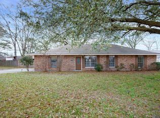 41145 1st Colonial St, Prairieville, LA 70769