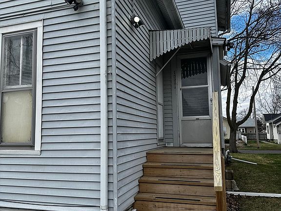 Apartment Entrance