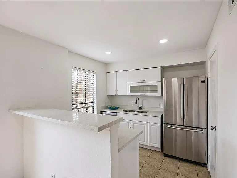 6645 Wanda Ln — Photo 31