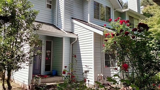 1st image of 14300 SE 42nd Ln Unit 4