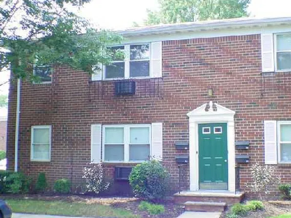 289 Main St APT 2G, Spotswood, NJ 08884