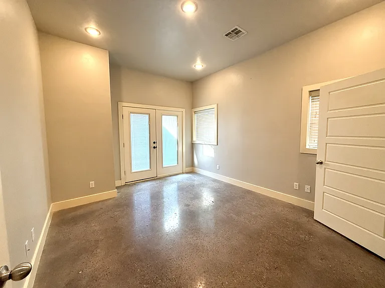 525 K St SW — Photo 18