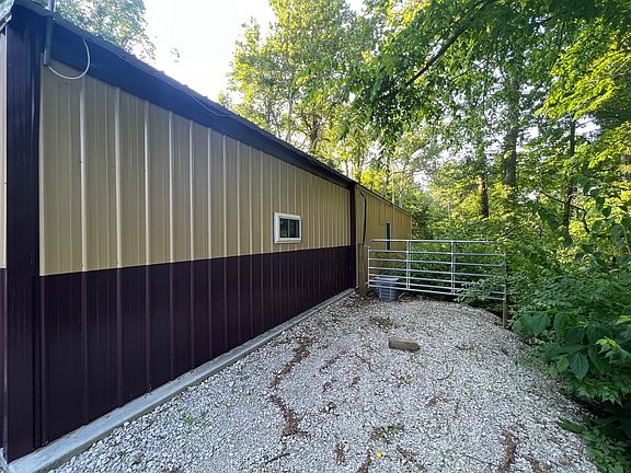 2nd image of 8402 E County Road 900 S