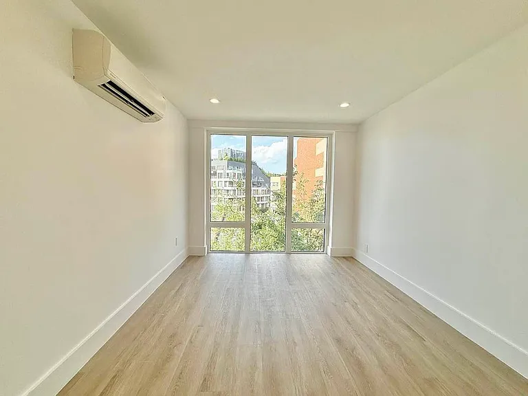 78 Beaver St #3B — Photo 4