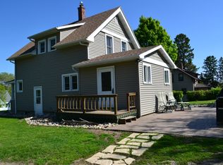418 3rd St NW, Pelican Rapids, MN 56572