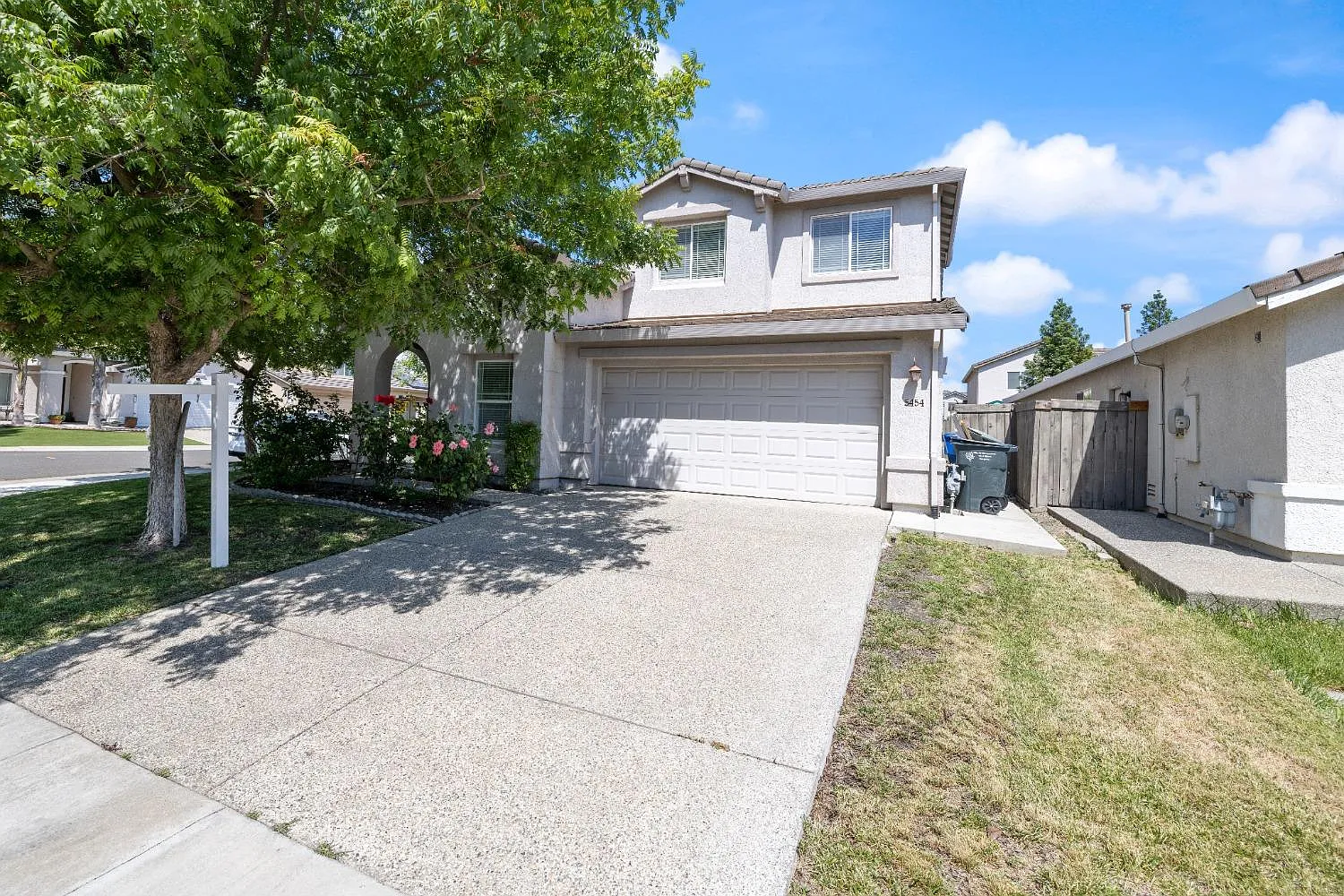 5454 Lewrosa Way photo 1