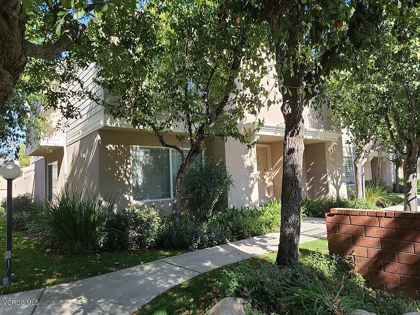 1st image of 10236 Zelzah Ave Unit 8
