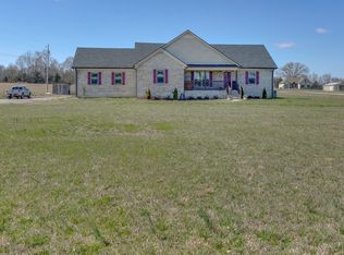 4160 Pyles Rd, Chapel Hill, TN 37034