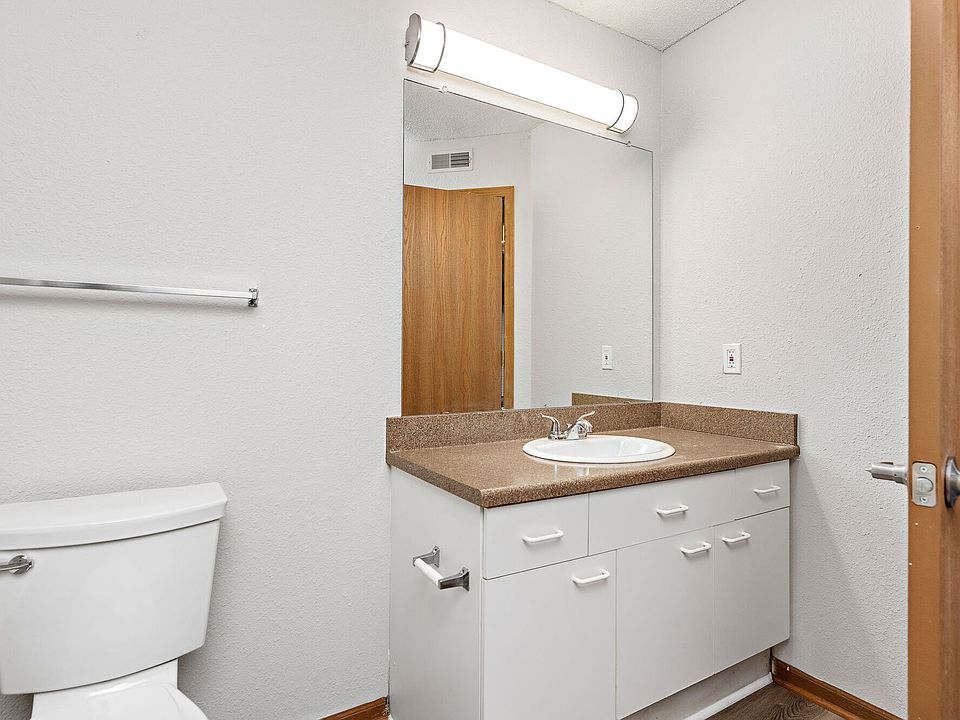 Oak Ridge Park Apartments 18325 W 152nd Ter Olathe KS Zillow