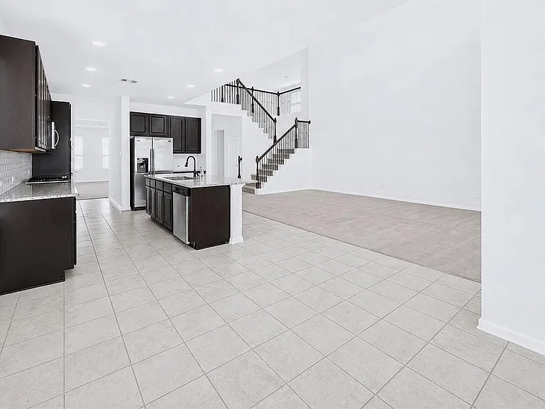 22406 Newcastle Waters Ct — Photo 12