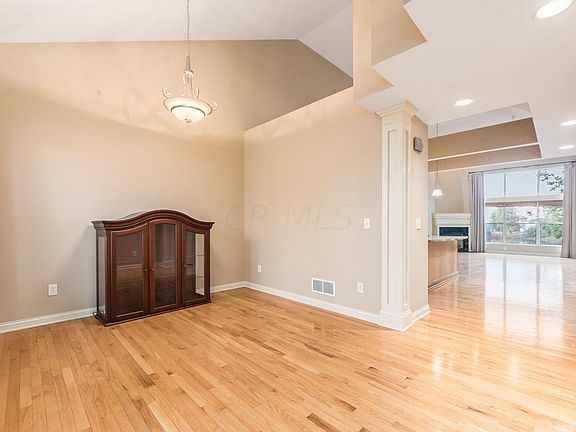3rd image of 6684 Bantry Ct