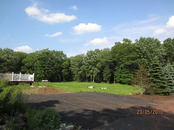 3rd image of 252 Cedar Grove Ln