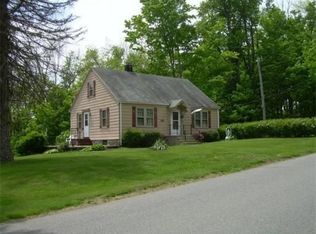 83 Willow Hill Rd, Cherry Valley, MA 01611