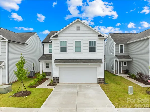 2312 Morgan Hills Dr, Albemarle, NC 28001