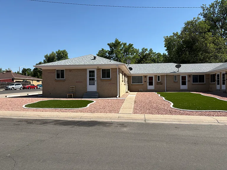 5706 W 37th Ave — Photo 2