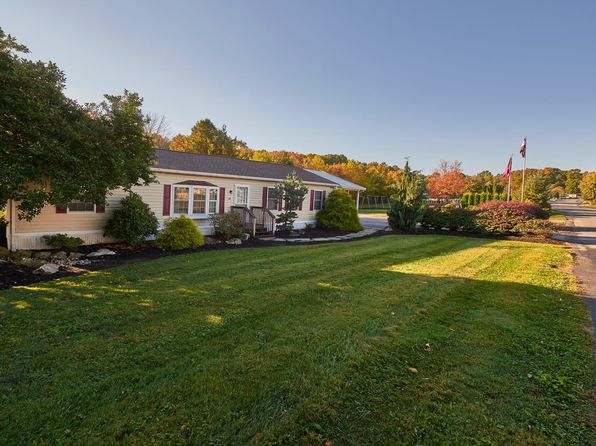 498 Mountain Village Dr
