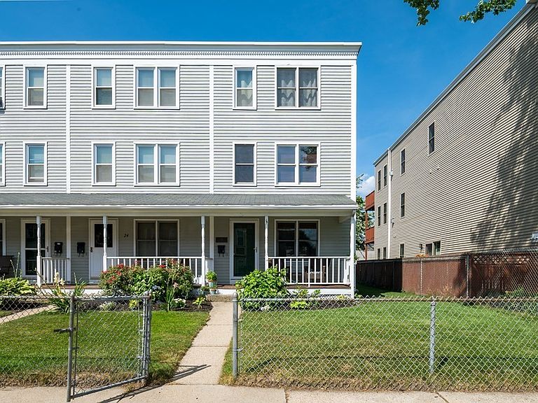 24 Mount Vernon St Dorchester Ma 02125 Apartments For Rent Zillow