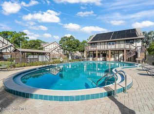 707 Greenwood Manor Cir, Melbourne, FL 32904