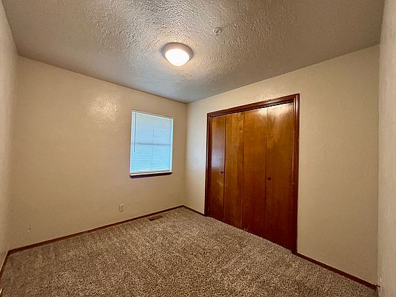 5th image of 808 N Jefferson St APT A